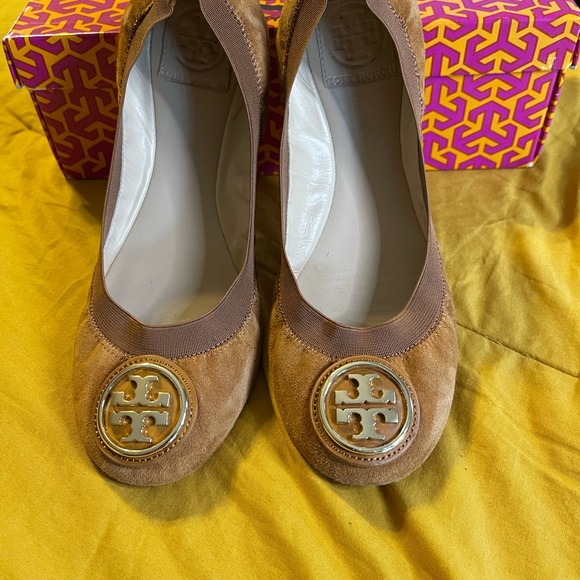 Authentic Tory Burch Flats - Picture 13 of 16
